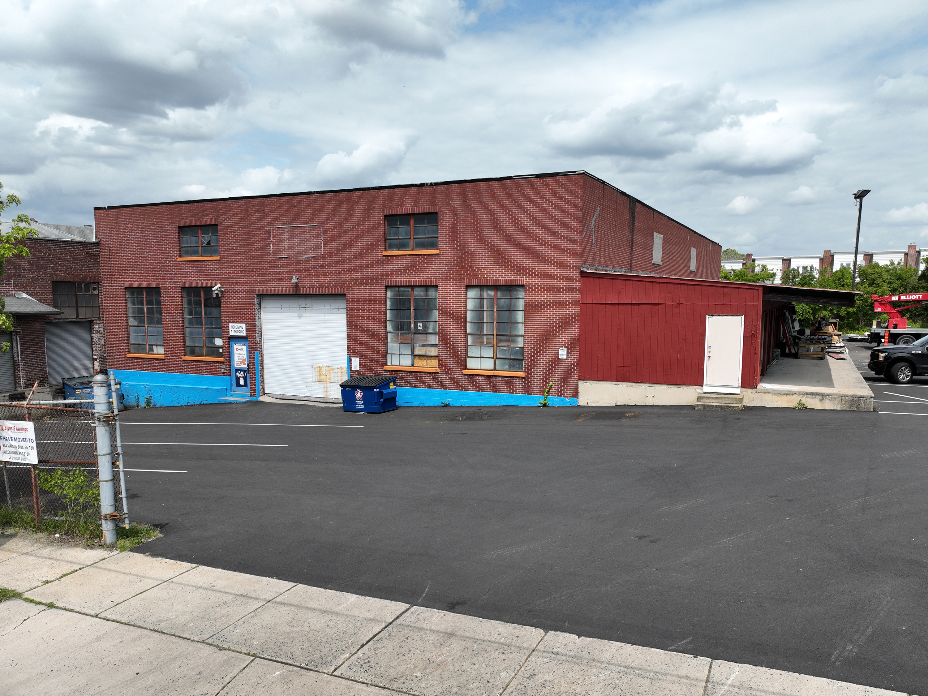 Warehouse Condo For Lease